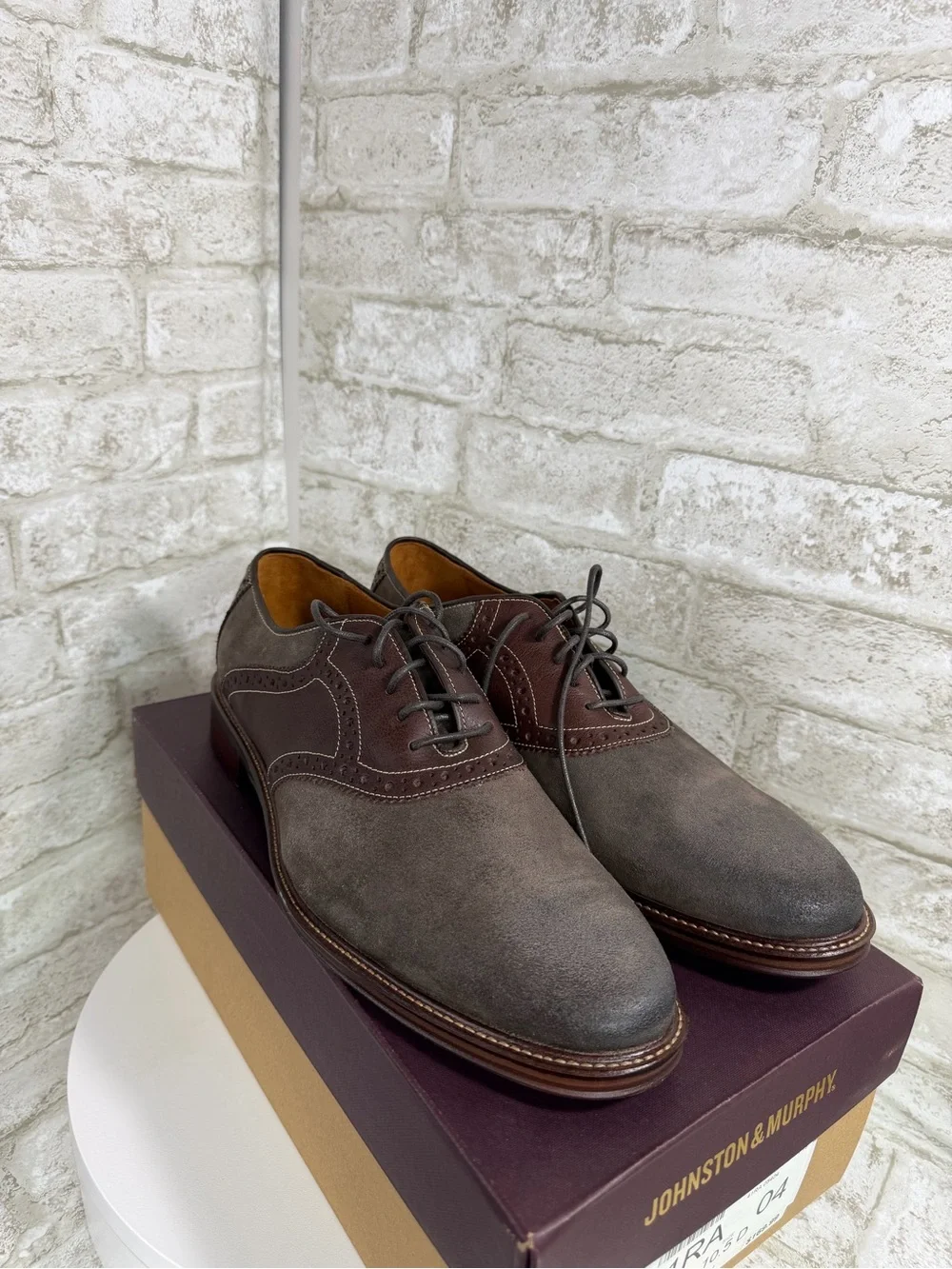 Johnston & Murphy ($170) Dark Gray Suede Deep Brown Leather Wingtip Oxfords 10.5